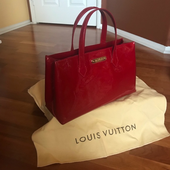 Louis Vuitton Handbags - 🌹☘️Louis Vuitton Vernis Wilshire Pm